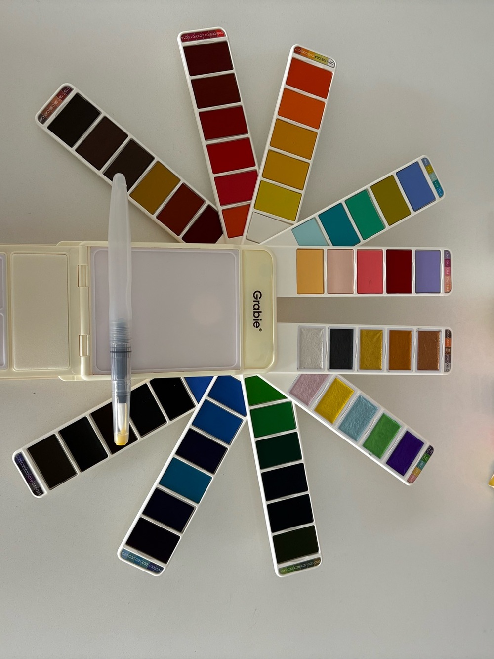 Grabie Foldable Water Colors Set 56 Colors with Water Brush On the Go Artists